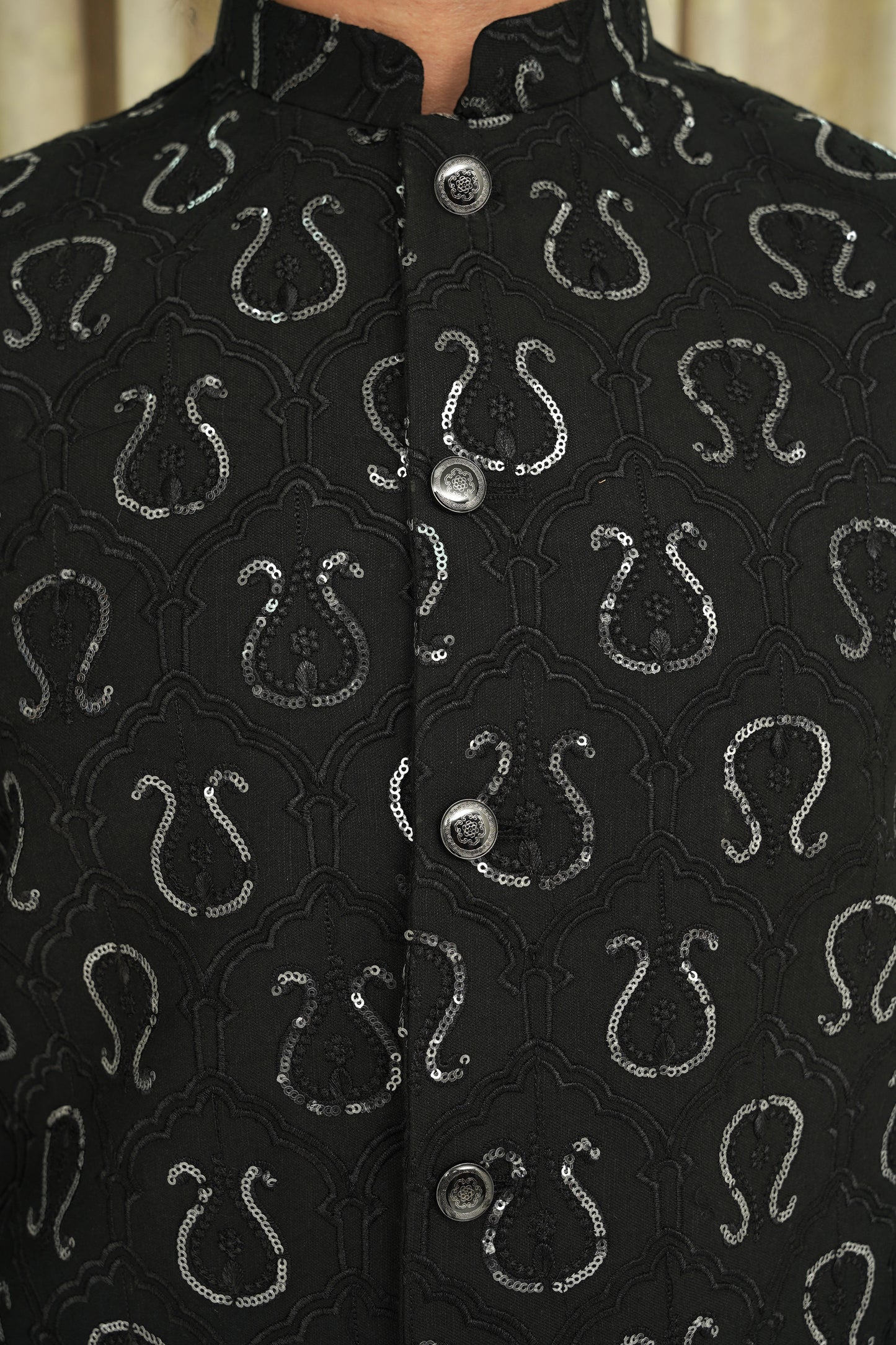 BLACK SEQUENCE EMBROIDERY MEN'S WAIST COAT