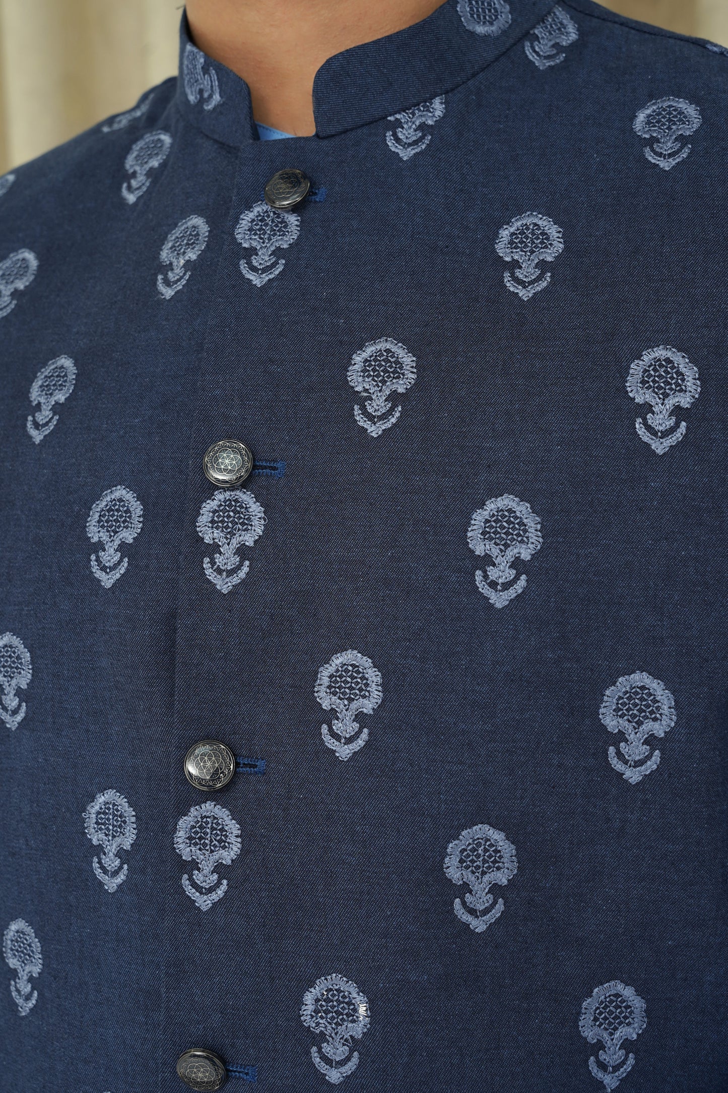 BLUE EMBROIDERY MEN'S WAIST COAT