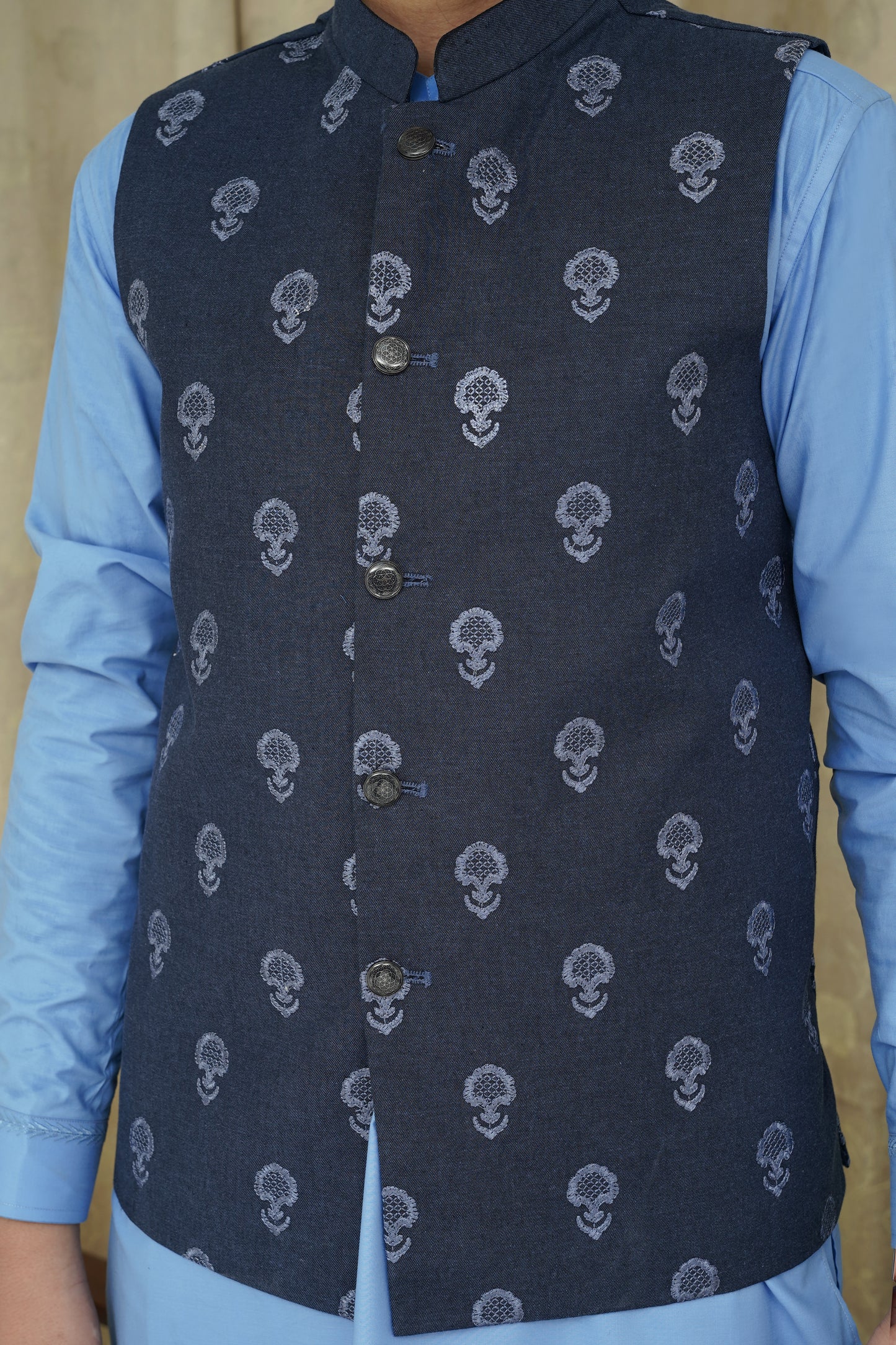 BLUE EMBROIDERY BLUE'S WAIST COAT