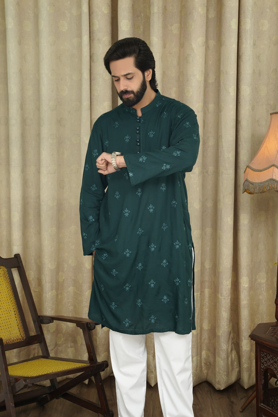 DARK GREEN EMBROIDED MEN'S KURTA