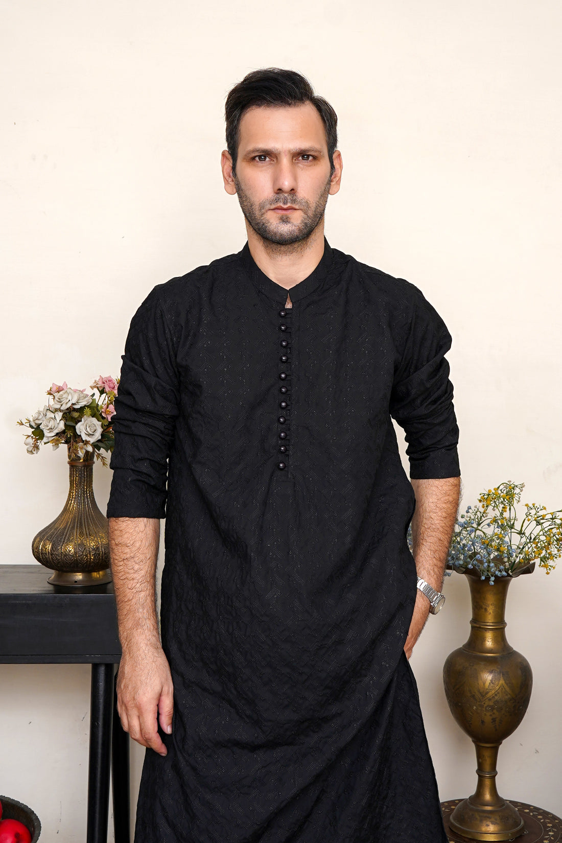 How to Choose a Men's Kurta for a Wedding