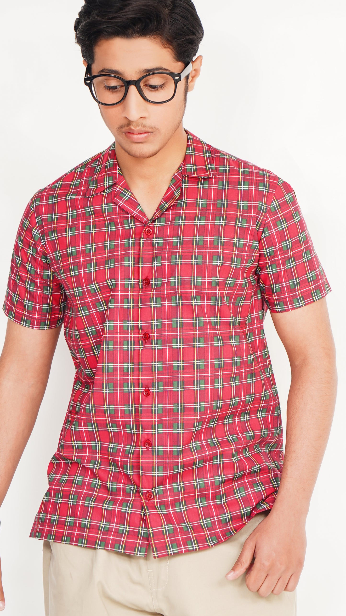MEN'S RED PRINT SAFARI SHIRT AND CAMAL COLOR NEEKER