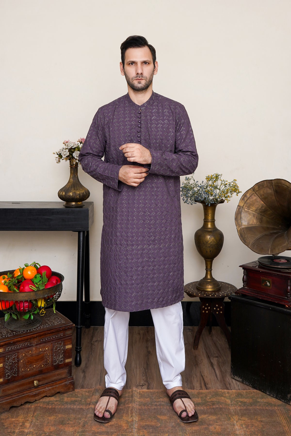MEN'S DUSTY PURPLE CHICKEN EMBROIDRRAD KURTA