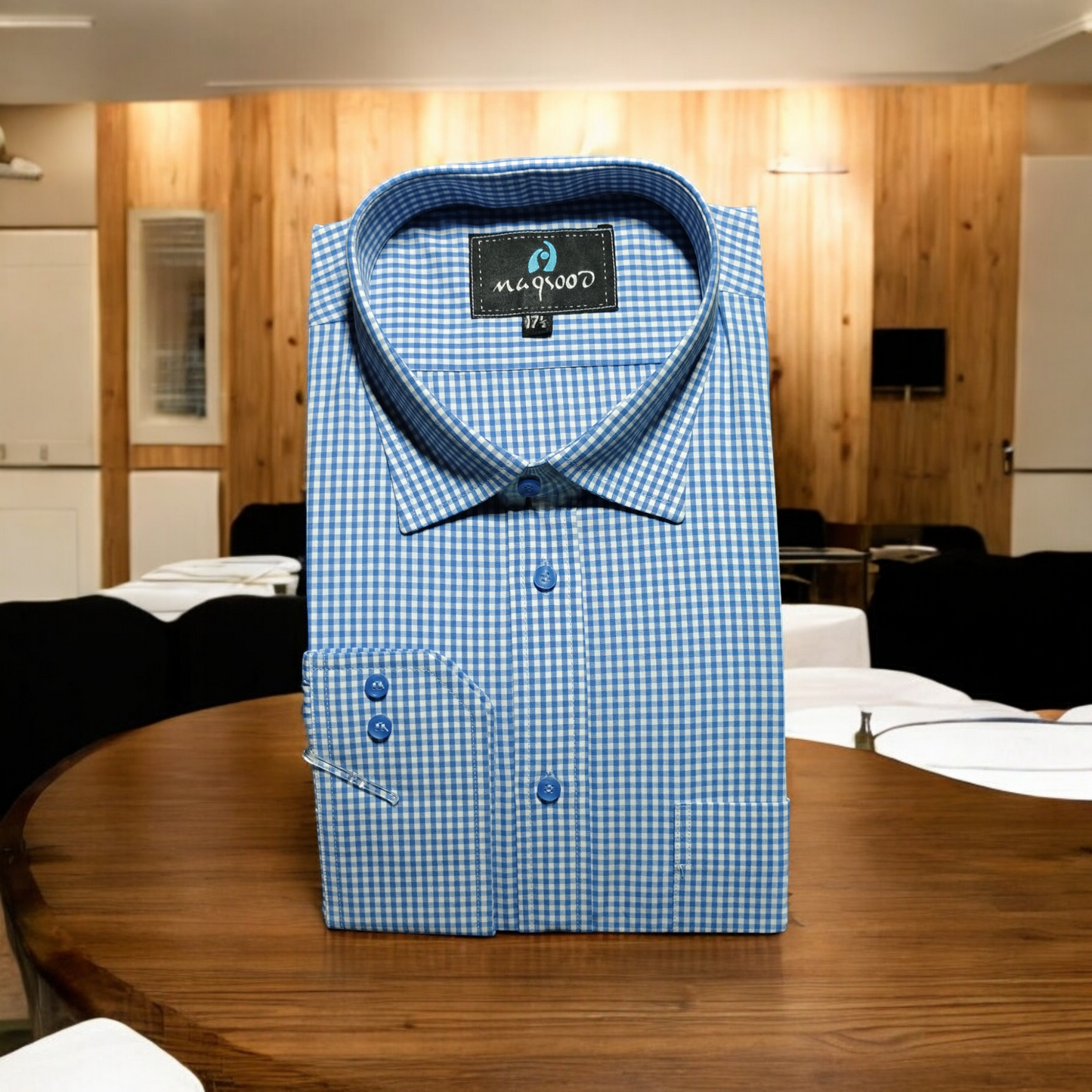 MEN'S BLUE AND WHITE DRESS SHIRT