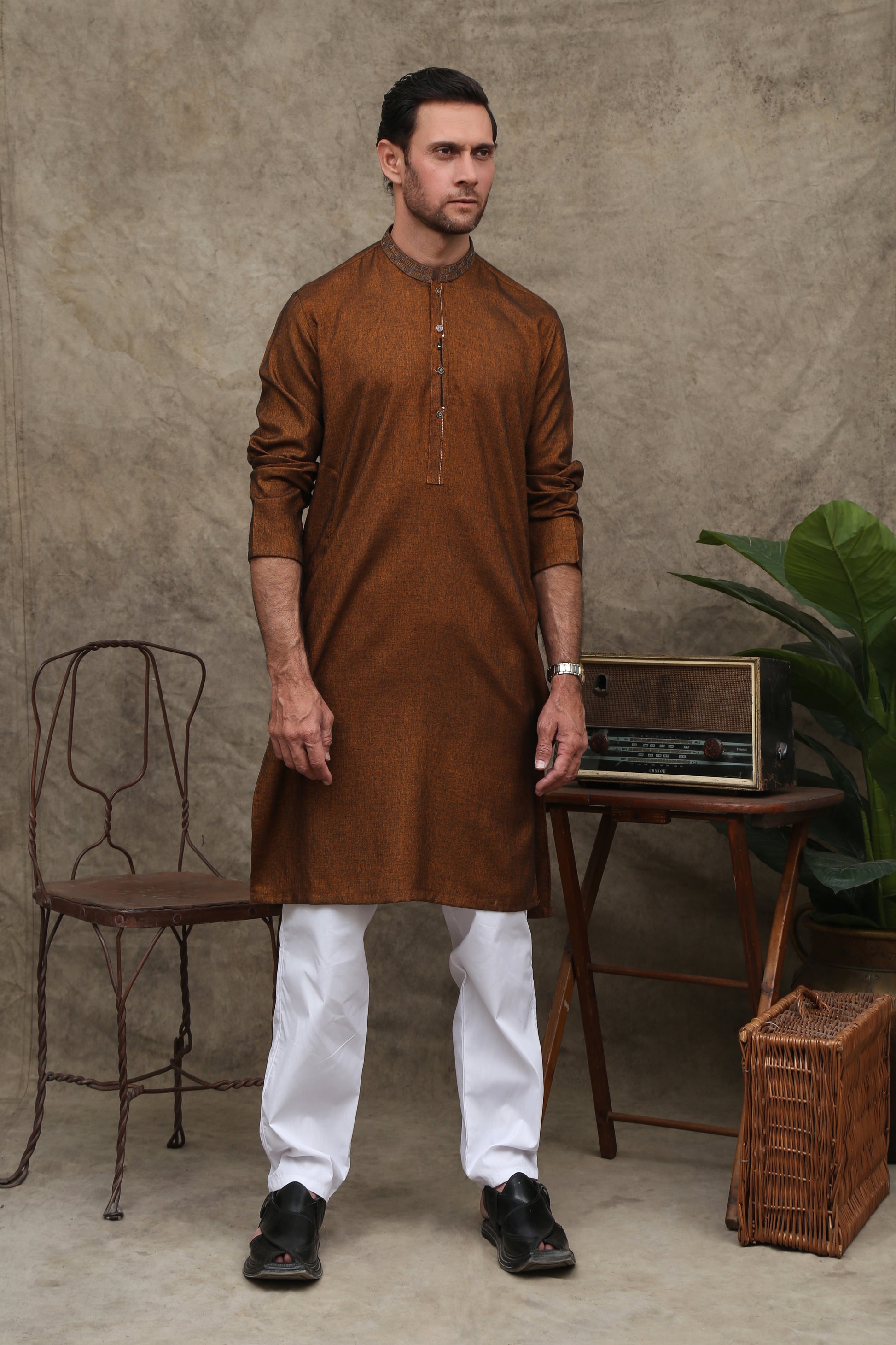 RUSTIC COPPER MEN'S COTTON KURTA | - maqsood.pk