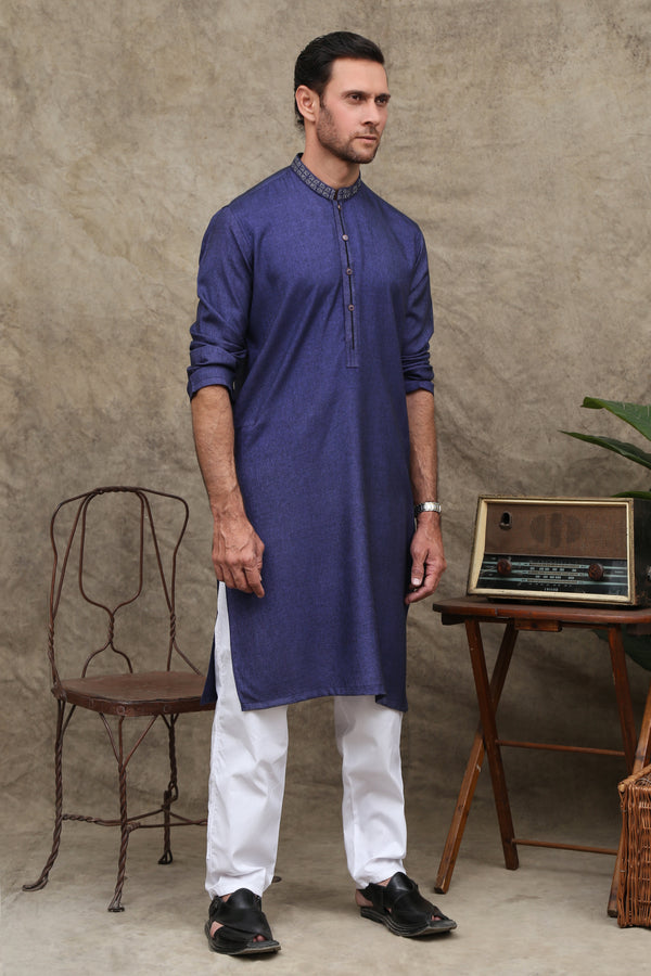 MITTERNACHTSBLAU WASCH- & TRAGBAR KURTA FÜR HERREN